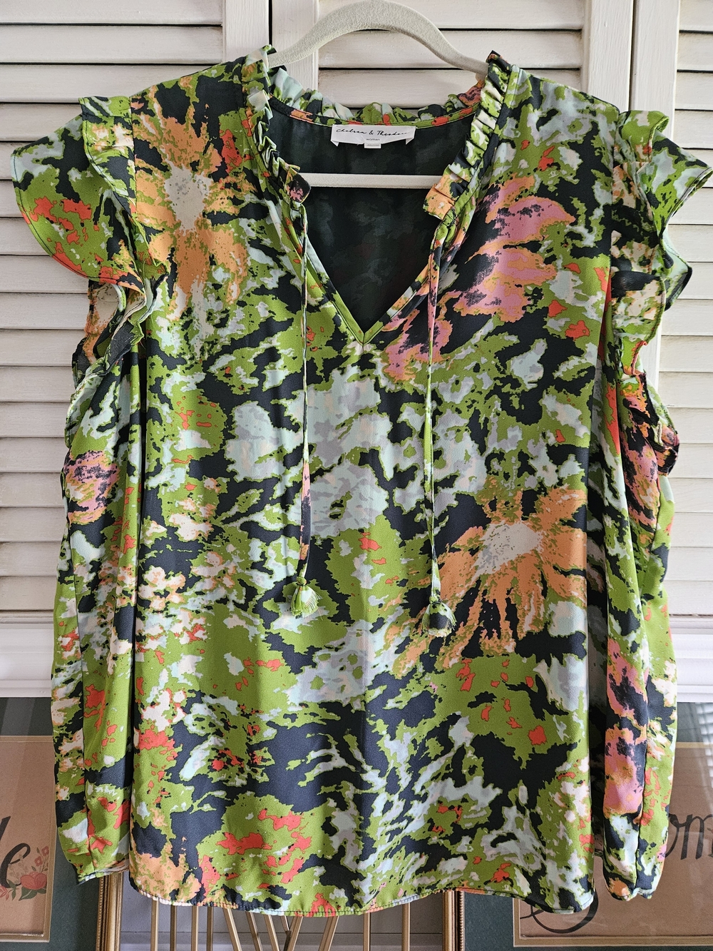 Chelsea & Theodore Floral Cold Shoulder Blouse Plus Size 2X